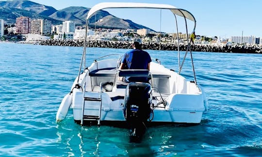 Rent this boat without a license Voraz 450 Open Plus Boat in Benalmádena