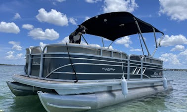 20FT PONTOON FOR ISLAND HOPPING, PARTIES, SANDBARS, & DOLPHIN CRUISE CAPTAIN