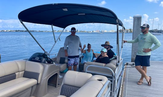 FAMILY FUN OR A PARTY ON THE WATER