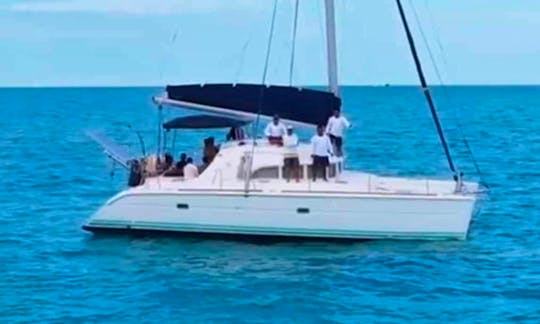 Luxury Catamaran Sailing | 40ft Lagoon Catamaran
