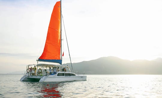 Private tour on the Sailing Yacht in Nha Trang Bay