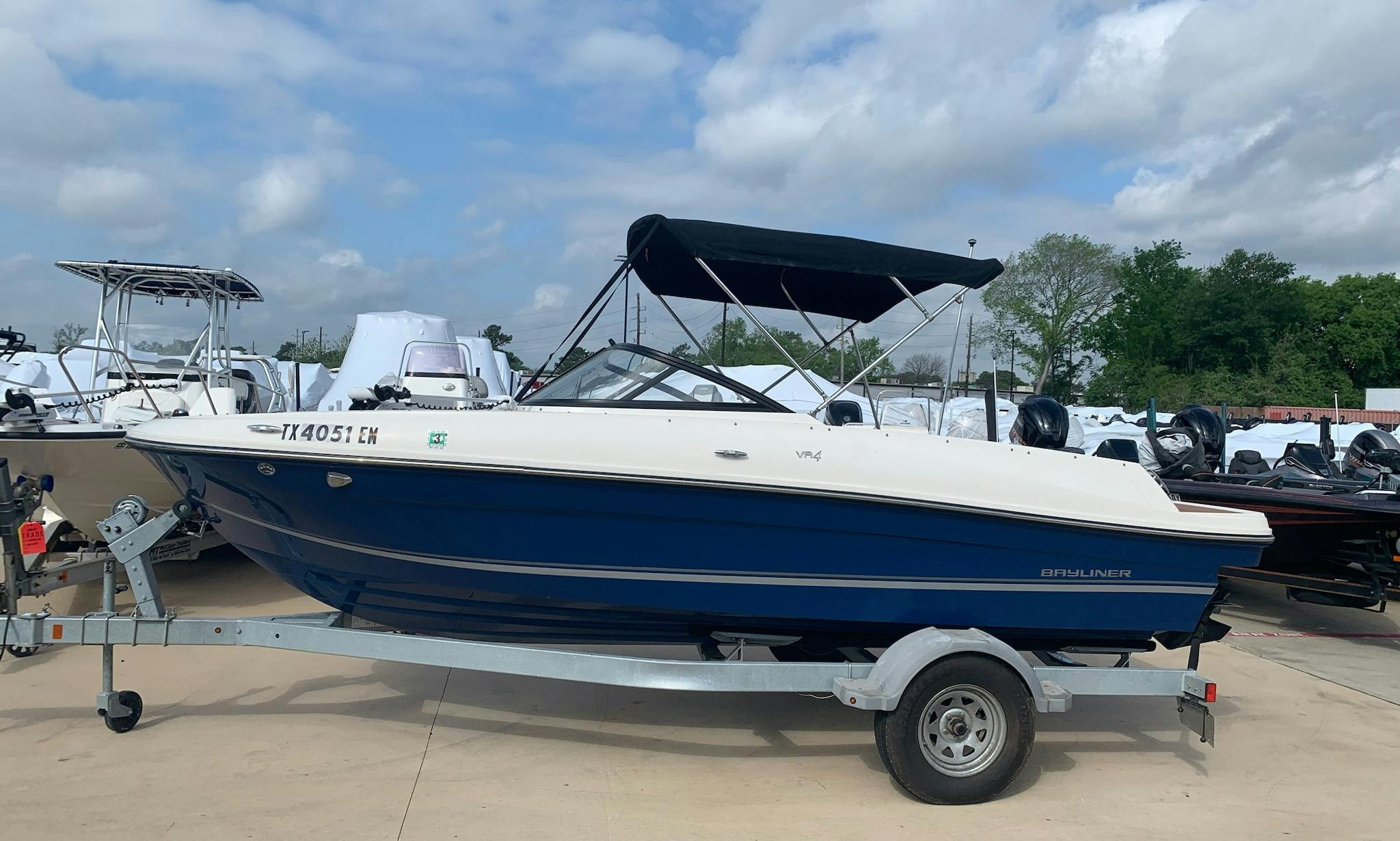 19ft Bayliner vr4 Boat in Houston/Conroe GetMyBoat