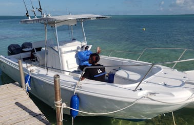 26' Boston Whaler Outrage Center Console Trips in Nassau!