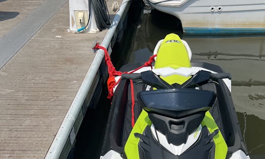 $150 por hora | 2-3 personas | JetSki