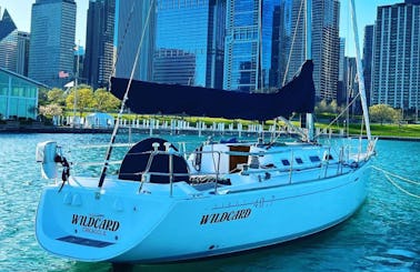 40' Luxury Cruiser/Racer Sailboat with Captain Monroe Harbor Chicago