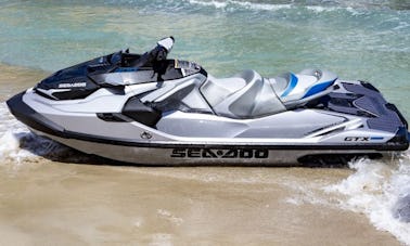 LOCATION DE JETSKI SEADOO À IBIZA