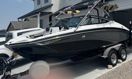 Barco de wakeboard Yamaha 212x em West Jordan, Utah