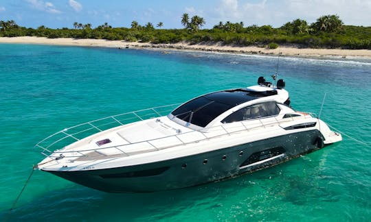 60 feet Azimut Italian luxury yacht