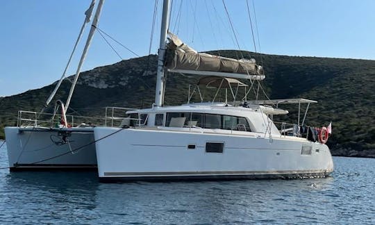 Catamarán de vela Lagoon 44 en Setúbal