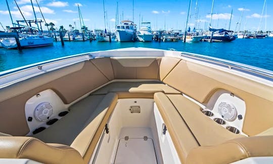 2021 Sailfish 275DC for Rent in Sourth Florida!