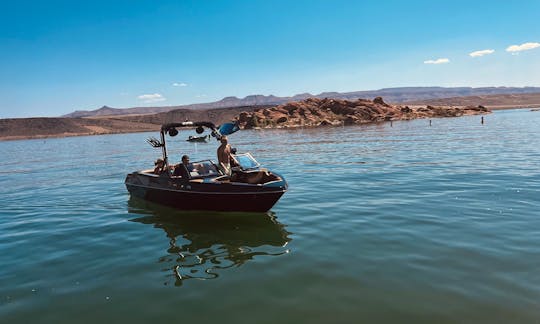 2022 Axis T23 Wake Surf Boat for Rental in St. George and Sand Hollow