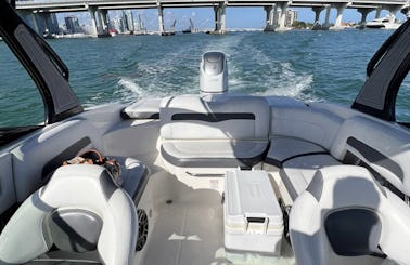 25ft Chaparral Powerboat in Key Biscayne