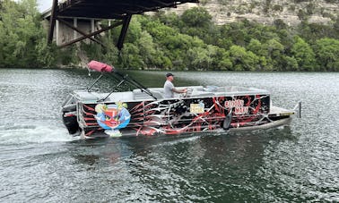 The Bloody Mary is ready 24ft Harris Tritoon on Lake Austin **ONLY LAKE AUSTIN**