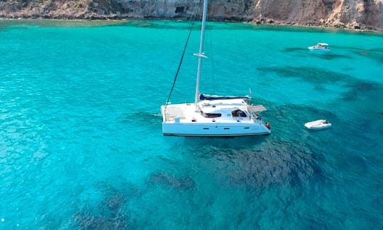 Nautitech 40 Version Exclusive Yacht in Eivissa, Illes Balears