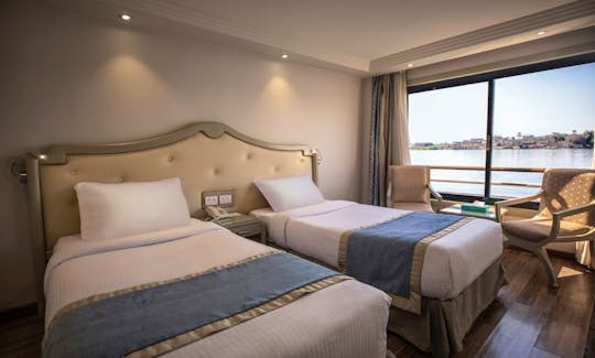 5 day 4 nights deluxe Nile Cruise from luxor to aswan