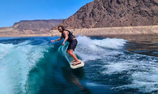 CENTURION Ri245 - Wake Surfing Boat - BRAND NEW - Lake Mead