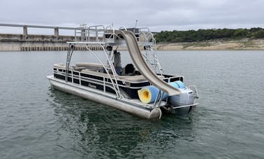 30’ Double Decker Pontoon with Slide - Lake Travis