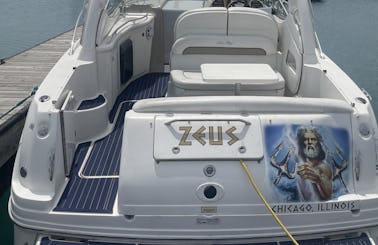 33' Sea Ray Motor Yacht for rent in Chicago, Illinois