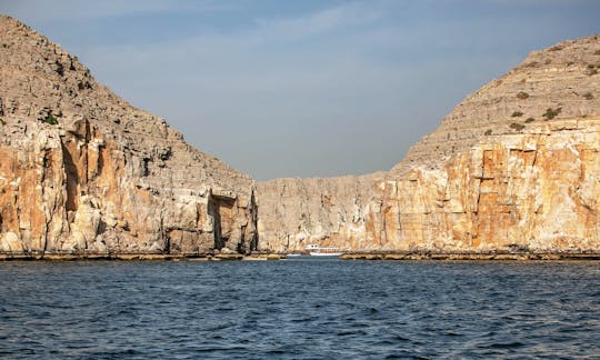 Fishing Trip Musandam by 33ft. Speed boat