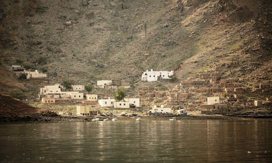 Fishing Trip Musandam by 33ft. Speed boat