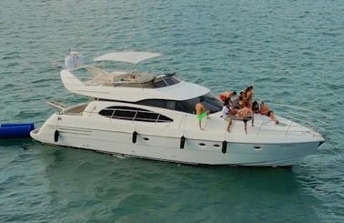 🐬60' AZIMUT Amazing Motor Yacht In Miami, Florida
