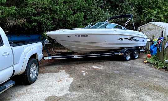 Nice large Chaparral powerboat in Raleigh, available extras tube/skis/wake-board, fishing rods