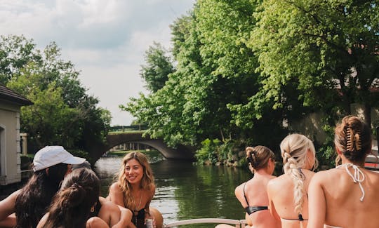 ¡Pontón para 14 personas en el lago Austin!