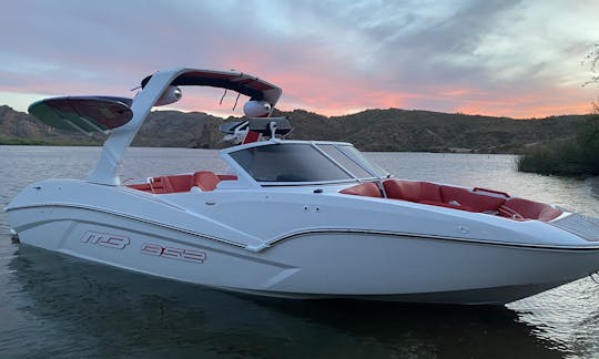 Nouveau MB 52 Alpha 23 Tube/Surf/Wake avec Captain Tanner à Gilbert
