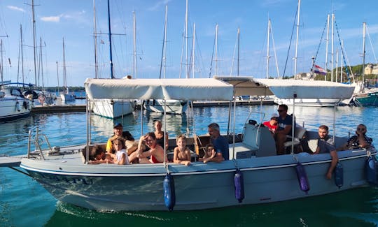 Arena 740 Powerboat for maximum 10 persons | Perfect Excursion Boat in Pula