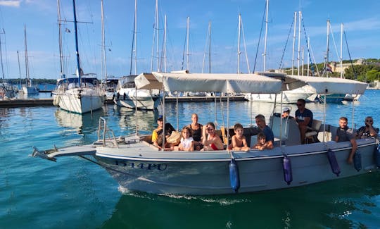 Arena 740 Powerboat for maximum 10 persons | Perfect Excursion Boat in Pula