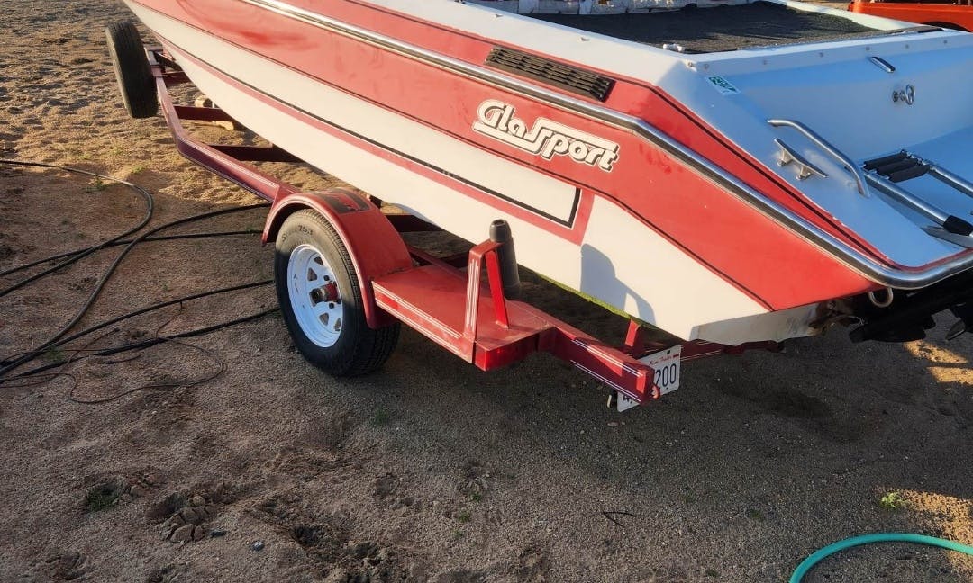 Glasport Powerboat for 8 in Dayton, Nevada | GetMyBoat