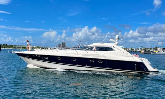 🔥15% off November 🔥65' Sunseeker Luxury Yacht in Jupiter 🐟🐚👙🏝️