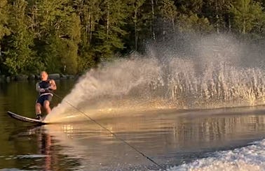 Skiing / Wakeboard on Lake with Driver/Instructor