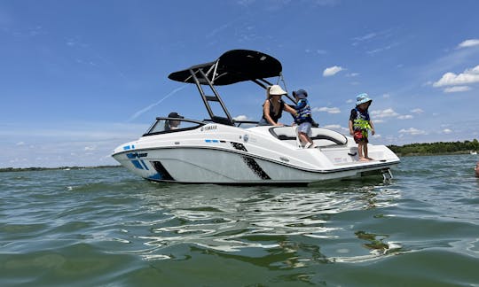 FIVE STAR FUN* 2022 Yamaha AR195  at Lake Lewisville 