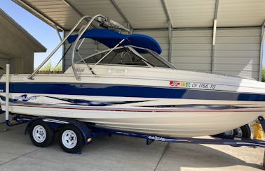 22’ Spacious Open Bow Family Boat from Fresno, Ca. (2 day Minimum)