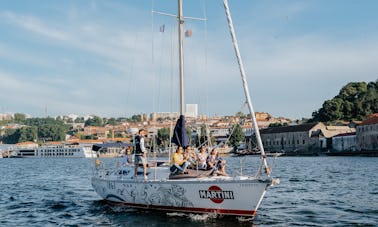 Exclusive Sailboat Cruise 2h