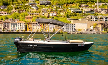 Lancha Rajo 430 disponível no lago Lugano