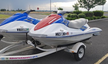 Yamaha Waverunner Jetskis in Banks Lake Blue Lake Sun Lakes Park Lake Washington