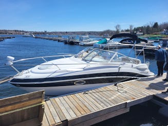 Alquiler de barco privado de 28 pies en Toronto | Barco para 6 personas 