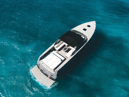 VanDutch 48 Motor Yacht Charter Anguilla | St Martin | Sint Maarten 