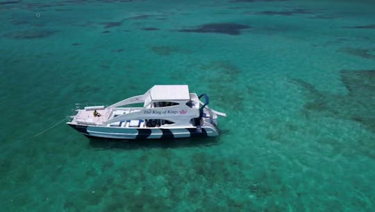 CATAMARÁN DE LUJO PARA TODAS LAS ACTIVIDADES 