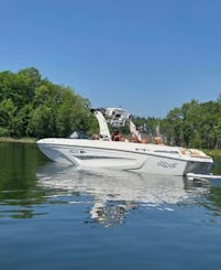 One of the BEST Surf/Wake Boats in Fremont!!