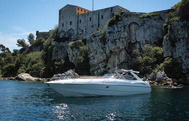 Alquiler del yate a motor Sunseeker 48 en Saint-Tropez, Francia