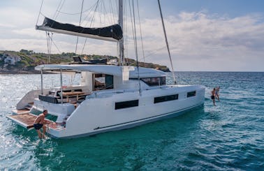 Luxury Catamaran Charter In The Grenadines