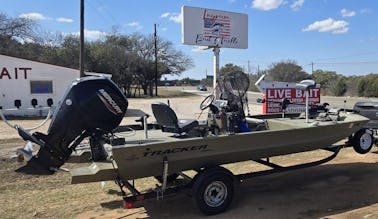 Ultimate fishing and Leasure Boat  - Day and Night Rentals Available