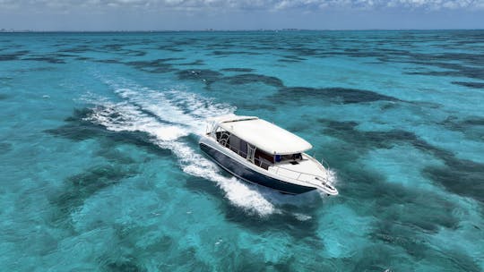 Sea Ray 60 pés em Cancún para até 45 pessoas