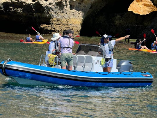 ¡Explore las impresionantes cuevas de Benagil en un recorrido privado en barco RIB!