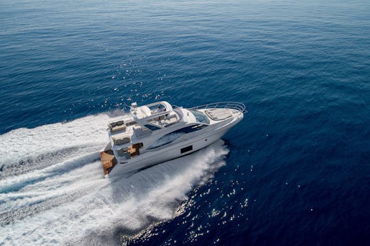 AZIMUT 55 FLY, Podstrana, Kroatien