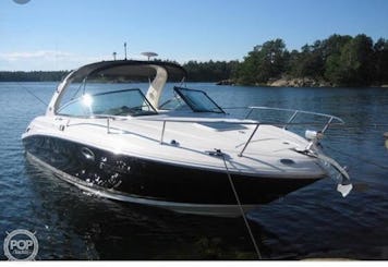 Spacious boat on Lake Minnetonka