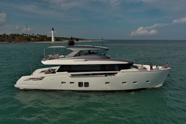 Italian Luxury Sanlorenzo 76SX in Miami